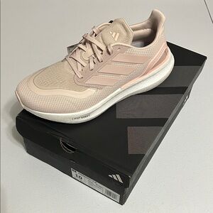 Adidas Women's Light Pink Athletic Shoes